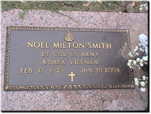 Smith, Noel Milton (military marker).JPG