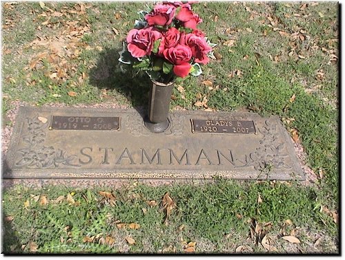 Stamman, Otto and Gladys.JPG