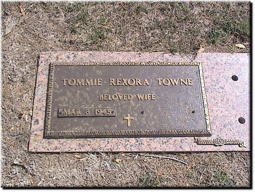 Towne, Tommie Rexora.JPG