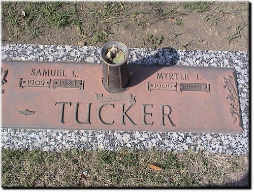 Tucker, Samuel and Myrtle.JPG