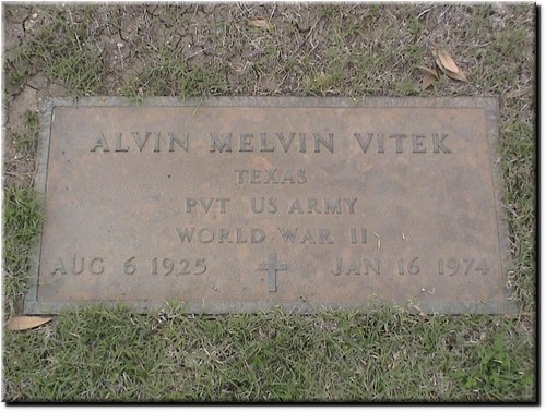 Vitek, Alvin Melvin (military marker).JPG