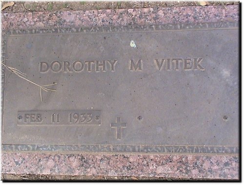 Vitek, Dorothy.JPG