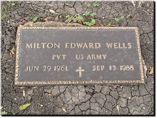 Wells, Milton Edward (military marker).JPG