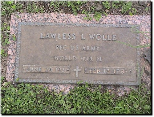 Wolle, Lawless L (military marker).JPG