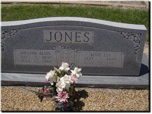 Jones, William Alvin and Alvie Lee.JPG