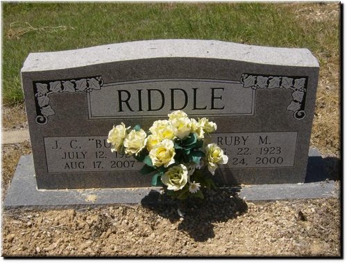 Riddle, J. C. and Ruby M..JPG