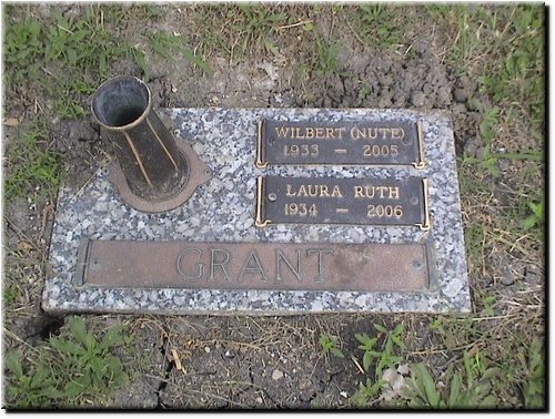 Grant, Wilbert and Laura Ruth.JPG