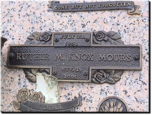 Mours, Ruthie M Knox.JPG